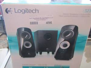 lot 496 image: Logitech speaker set in original box