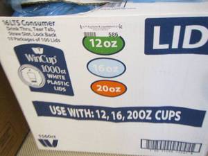 lot 586 image: 1000ct white plastic lids, 12 ounce coffee cups