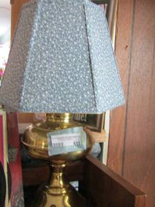 lot 613 image: brass lamp with blue shade