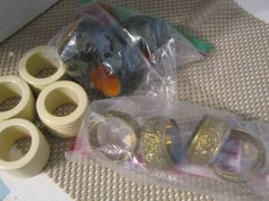 lot 636 image: 3 sets of four napkin ring holders