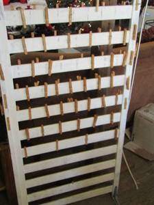 lot 668 image: HANDMADE jewelry clip-on board,   GREAT FOR YOUR STORE OR BOOTH SPACE  ( can be used for whatever)
