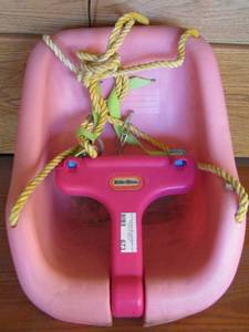 lot 673 image: pink baby swing (used)