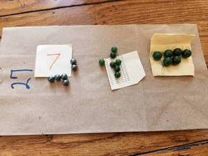 lot 27 image: Selection of Jade and other beads