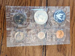 lot 37 image: 1965 proof set of coins