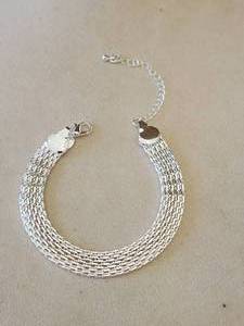 lot 62 image: Very nice silver bracelet - marked S925