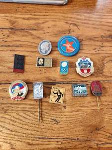 lot 40 image: Selection of vintage Soviet - Russian Olympic pins