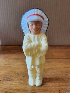 lot 13 image: Vintage 1950-60s Indian Chief plastic toy