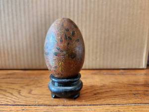 lot 55 image: Vintage Cloisonne egg with stand