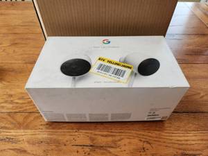 lot 35 image: Nest Cam Outdoor - 2 pack - used