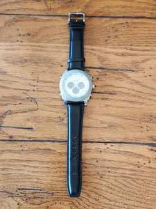 lot 50 image: Very nice Kenneth Cole Reaction watch