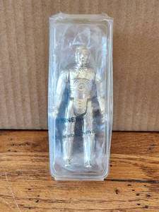 lot 39 image: Vintage 1982 C3PO - Star Wars - action figure