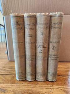 lot 25 image: Vintage set of 4 English Poems books