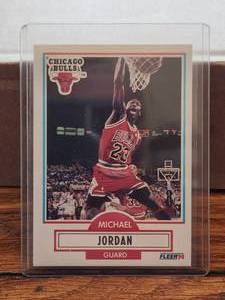 lot 15 image: 1990 Fleer Michael Jordan basketball card