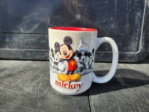 lot 95 image: Vintage Disney Mickey Mouse coffee cup
