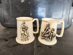 lot 149 image: Set of 2 vintage collectible coffee cups