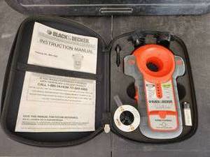 lot 152 image: Black & Decker Bullseye Laser level and stud finder