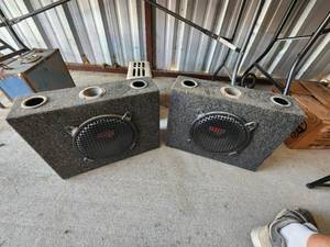lot 164 image: Pair of Optimus 10 2-way stereo box speakers