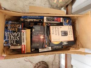 lot 190 image: Selection of paperback books