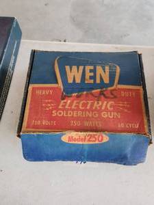 lot 196 image: WEN electric soldering gun in original box
