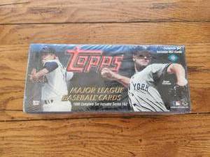 lot 284 image: 1999 Topps baseball card set - Series 1&2 - sealed set