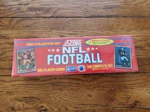 lot 283 image: 1990 Score football card set - Series 1&2 - sealed set