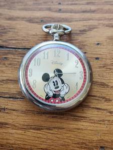 lot 251 image: Vintage Disney Mickey Mouse pocket watch