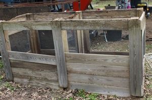 lot 134 image: Compost Bin