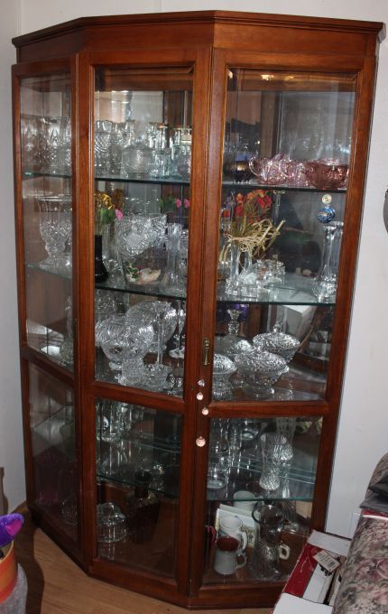lot 2 image: China Hutch (Not Contents) Approx 75x55x45