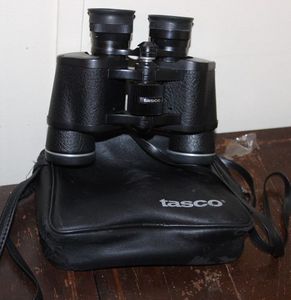 lot 30 image: Tasco Binacoulars