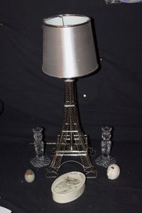 lot 15 image: Eiffel Tower lamp and dcor