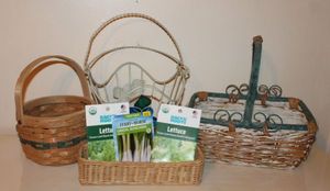 lot 110 image: Baskets with Vegetable seeds