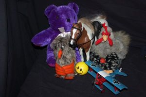 lot 126 image: Toys