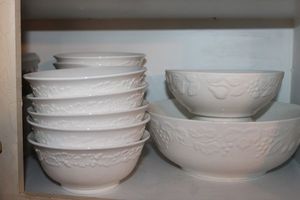 lot 241 image: Soup Bowl Set
