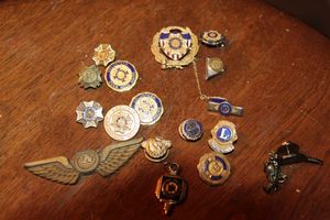 lot 305 image: VFW, Lions Club, and Other Club Pins. Some 10K