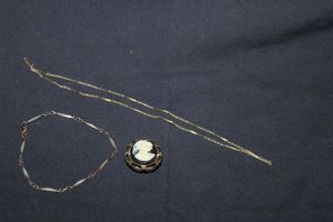 lot 337 image: Necklace (needs clasp) and Matching Bracelet and Cameo