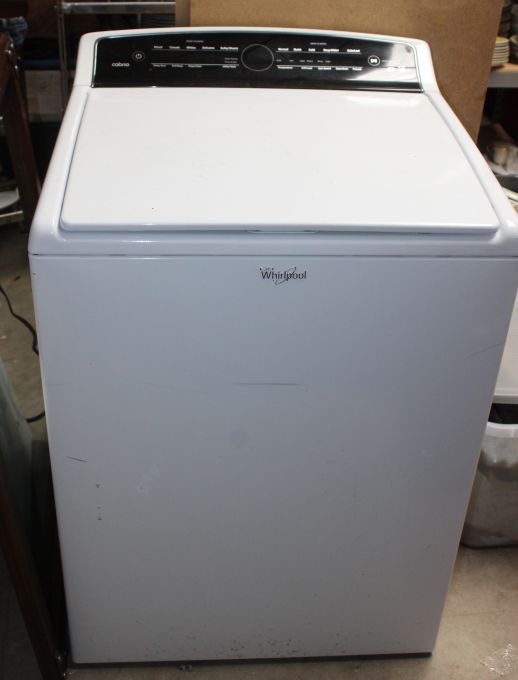 lot 5 image: Whirlpool Cabrio Washing Machine Model WTW7000DW0