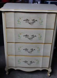 lot 11 image: Tall Dresser 32x18x44