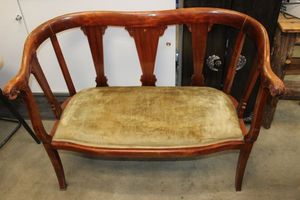 lot 52 image: Mid Century Bench 41x31x18