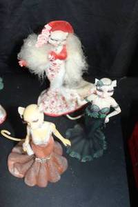 lot 217 image: Collectables ThreeMargaret Le Van Alley Cats Meow, West Figurine Statue, Alley Cats - Daisy Doll & Alley Cats - Lushus Miranda - See Photos