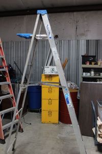 lot 64 image: Werner 8ft ladder