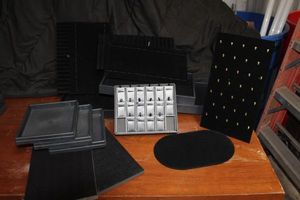 lot 69 image: Jewelry Displays