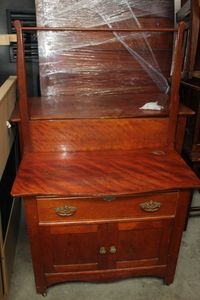 lot 155 image: Vintage Wash Station on Wheels