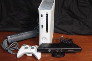 lot 175 image: Xbox 360 Games System with Wireless Controller and Kinect