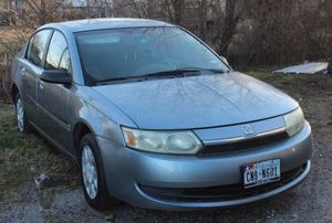 lot 323 image: 2003 Saturn Ion, 4 doors, Standard, Sunroof, Does not have a Car Battery. WILL REQUIRE A BONDED TITLE SOLD AS IS WHERE IS