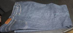 lot 230 image: Michael Kors Jeans Size 3832