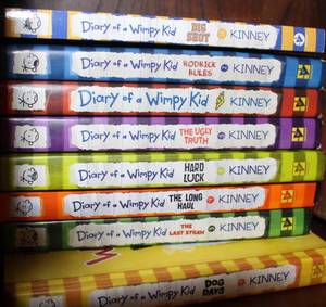 lot 286 image: Diary of a whimpy Kid Books