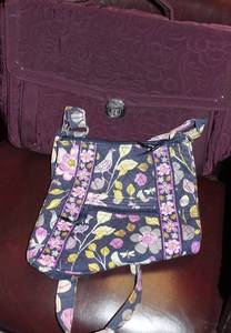 lot 285 image: Vera Bradley computer bag and Purse