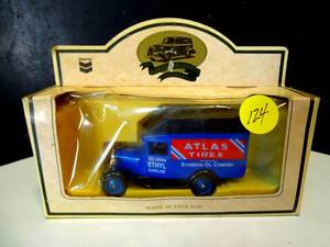 lot 124 image: COMMERATIVE 1931 ATLAS TIRES TRUCK, CHEVRON DIE CAST 164 METAL - MADE IN ENGLAND