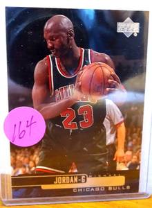 lot 164 image: 1999-00 Upper Deck - Checklist #155 Michael Jordan