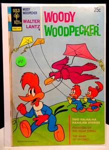 lot 40 image: VINTAGE COMIC - Woody Woodpecker #137 VG 1974 DellGold Key